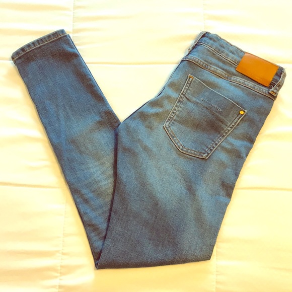 Zara Denim - Zara Mid Rise Skinny Fit Jeans Sz 6